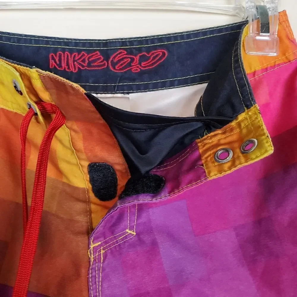 Nike 6.0 Shorts Size 10 Juniors